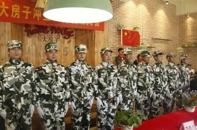 甄嬛传中安陵容临死前吃苦杏仁，真的能致死吗？游戏画面