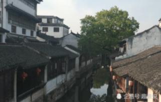 逃离幻想冰淇淋场