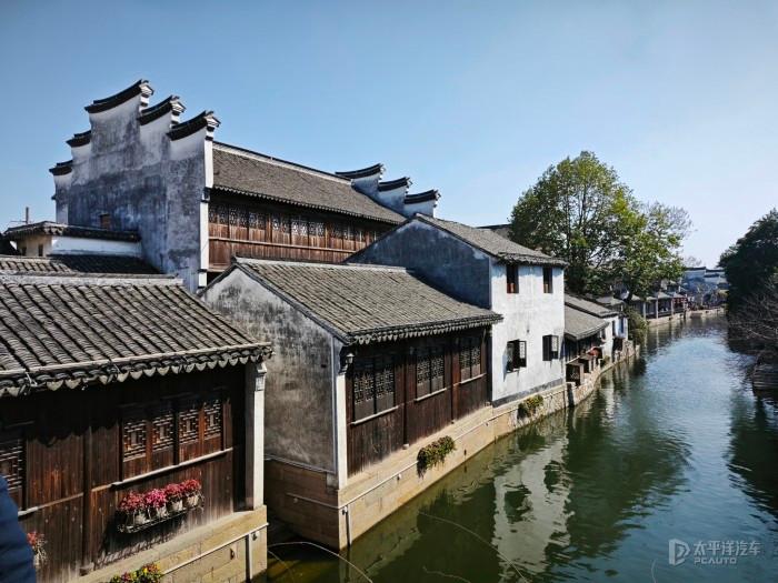 找到旅店窃贼